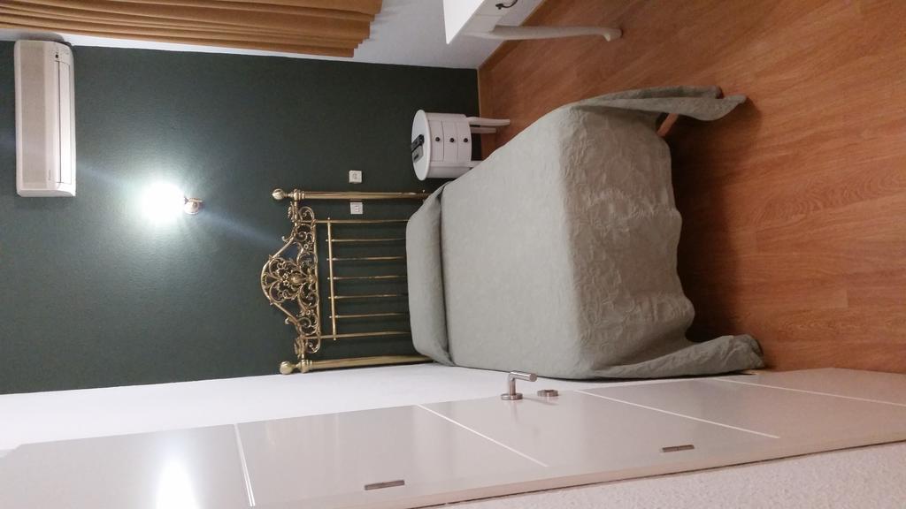 מדריד Hostal Montecarlo מראה חיצוני תמונה