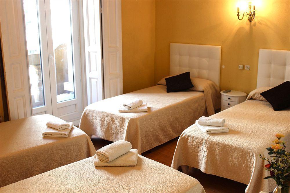 מדריד Hostal Montecarlo מראה חיצוני תמונה