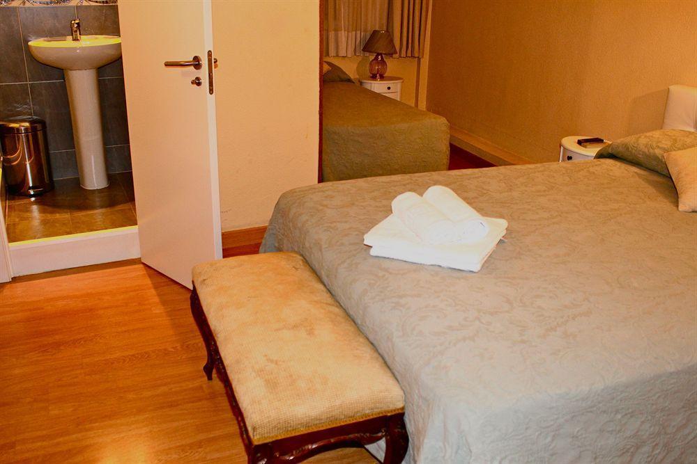 מדריד Hostal Montecarlo מראה חיצוני תמונה