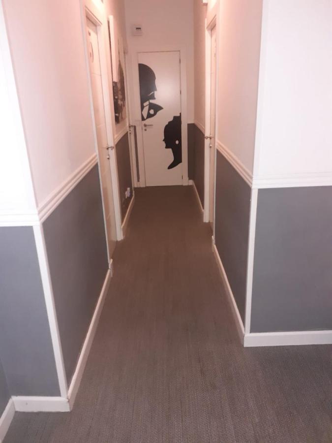 מדריד Hostal Montecarlo מראה חיצוני תמונה